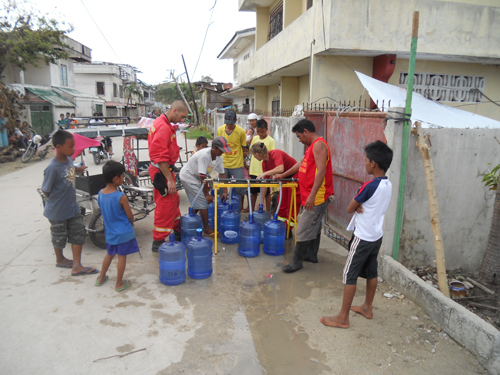 distribucion de agua bebible filipinas